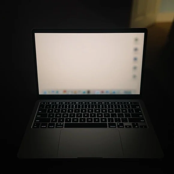 MacBook Air 13
